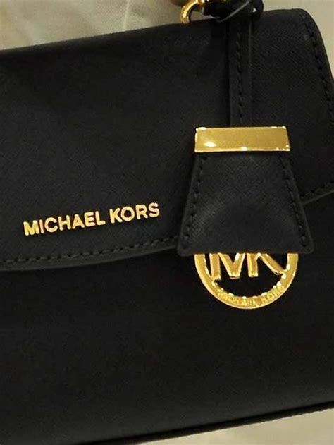 la marca michael kors es cara